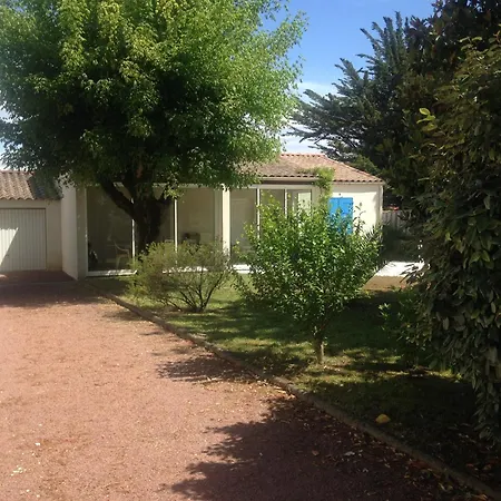 Maison Familiale A Grand-village *